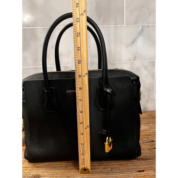 Michael Kors Mercer Black Pebbled Leather Belted Satchel Handbag Crossbody Lux - Picture 12 of 16